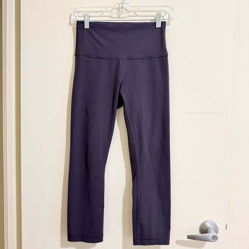 Lululemon Wunder Under High Rise Crop Leggings 22" Dark Purple Size 6 Yoga